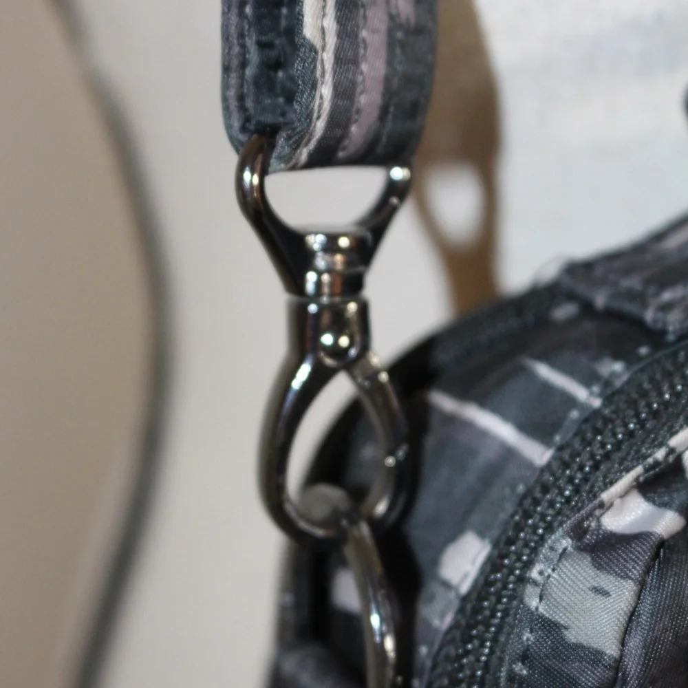 Lug, Scoop crossbody bag